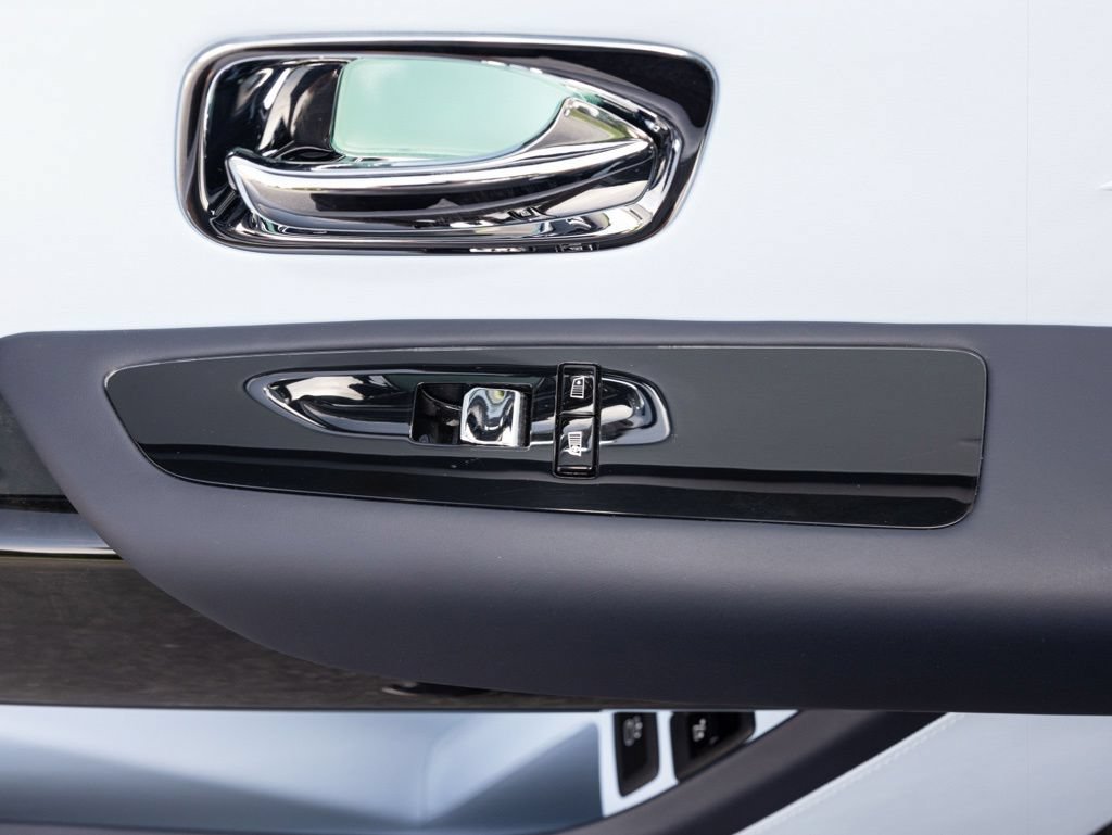 Certified 2022 Rolls-Royce Cullinan w/ Cullinan Package AWD/4WD image 76