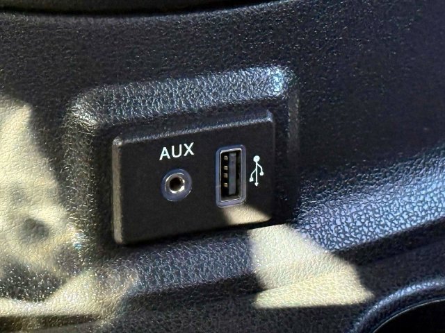 Used 2019 Nissan Versa S FWD image 24