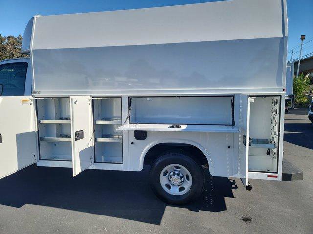 New 2025 Chevrolet Express 3500 w/ Power Convenience Package RWD image 21