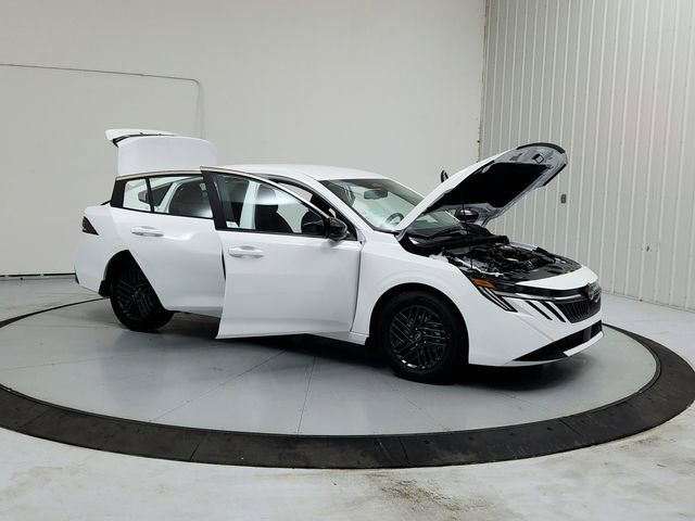 New 2026 Nissan Sentra SV w/ SV Convenience Package image 9