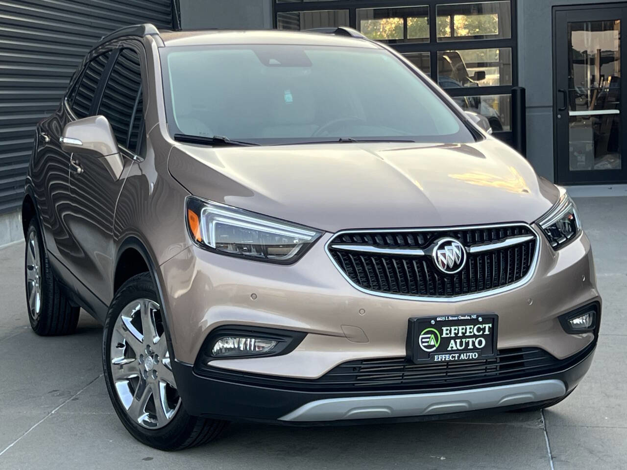 Used 2019 Buick Encore Essence w/ Experience Buick Package image 5