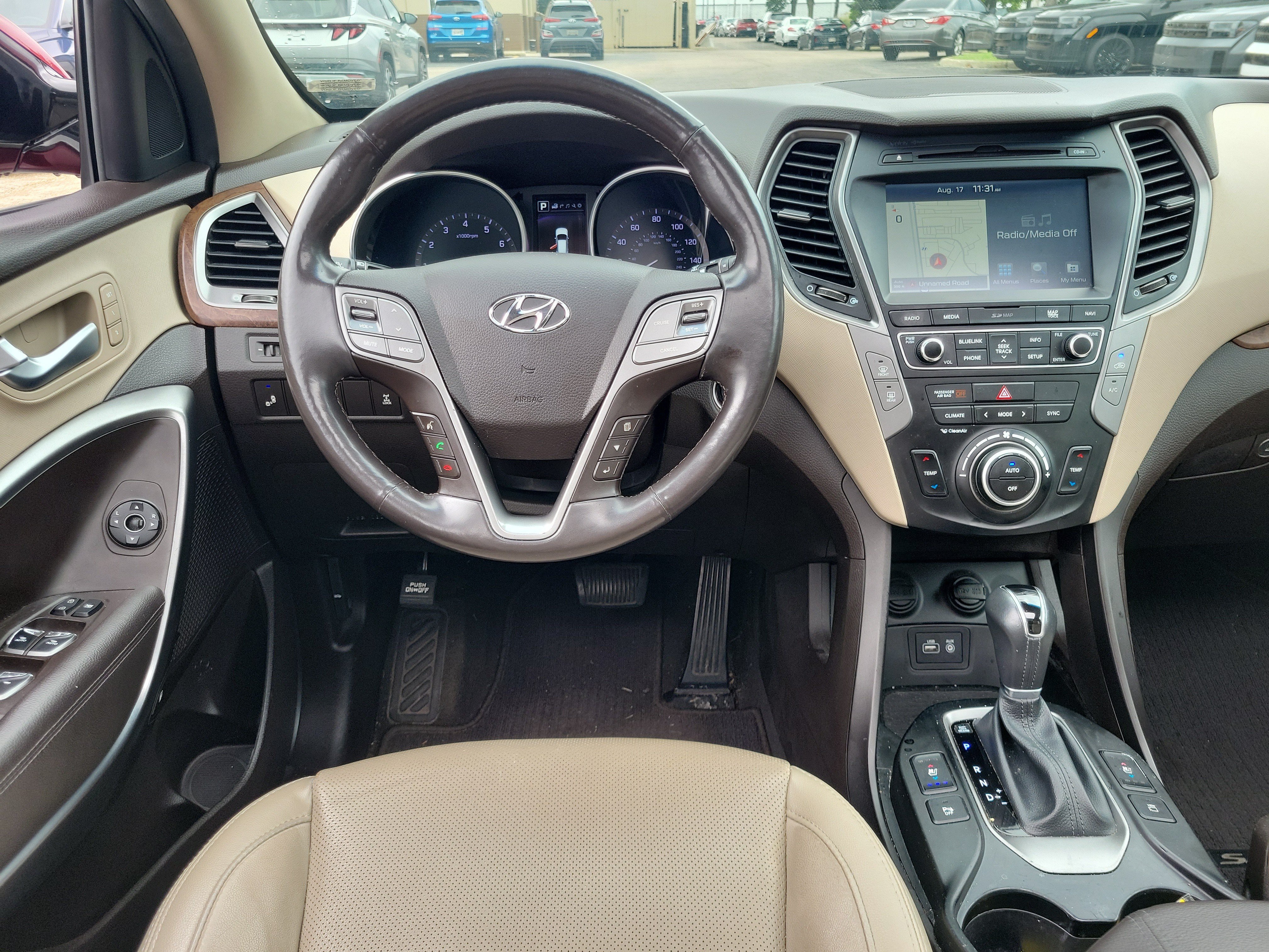Used 2018 Hyundai Santa Fe Sport w/ 2.4L Tech Package 04 AWD/4WD image 10