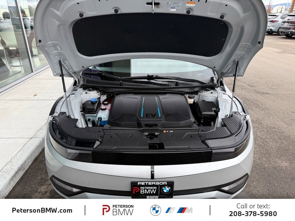 Used 2023 Hyundai Ioniq 5 SE image 32