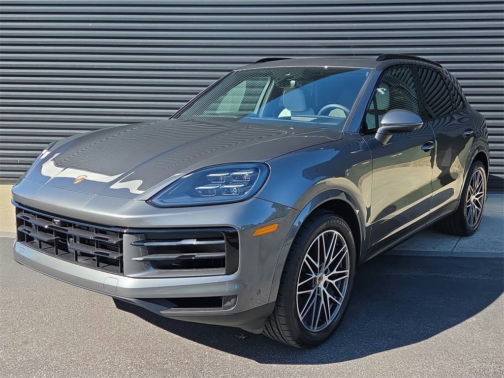 New 2026 Porsche Cayenne image 1