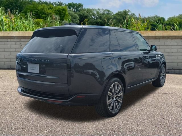 New 2027 Land Rover Range Rover Long Wheelbase Autobiography AWD/4WD image 4