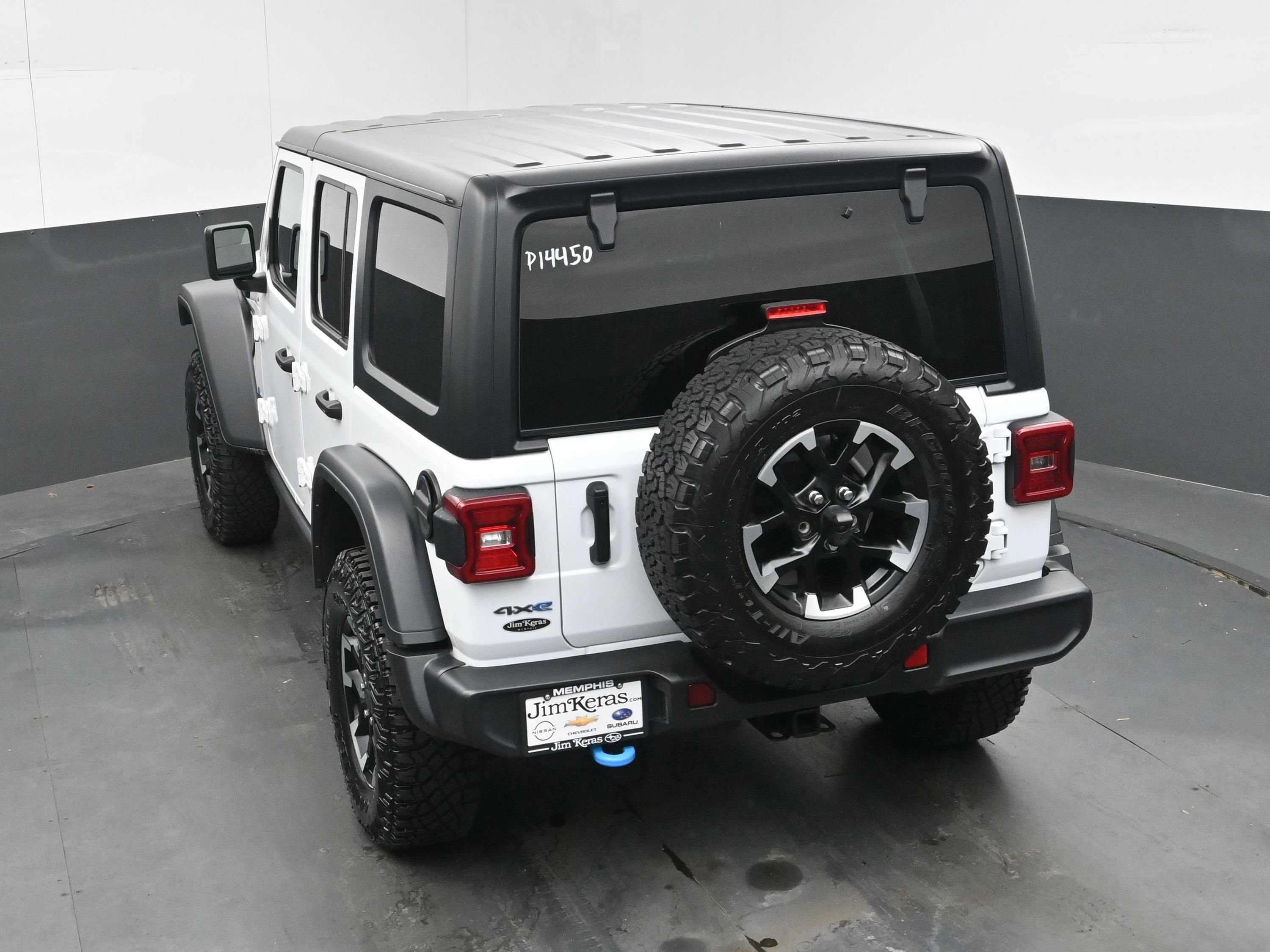 Used 2024 Jeep Wrangler Unlimited Rubicon 4xe image 38