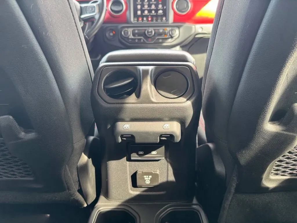Used 2022 Jeep Gladiator Rubicon w/ Auxiliary Switch Group AWD/4WD image 19