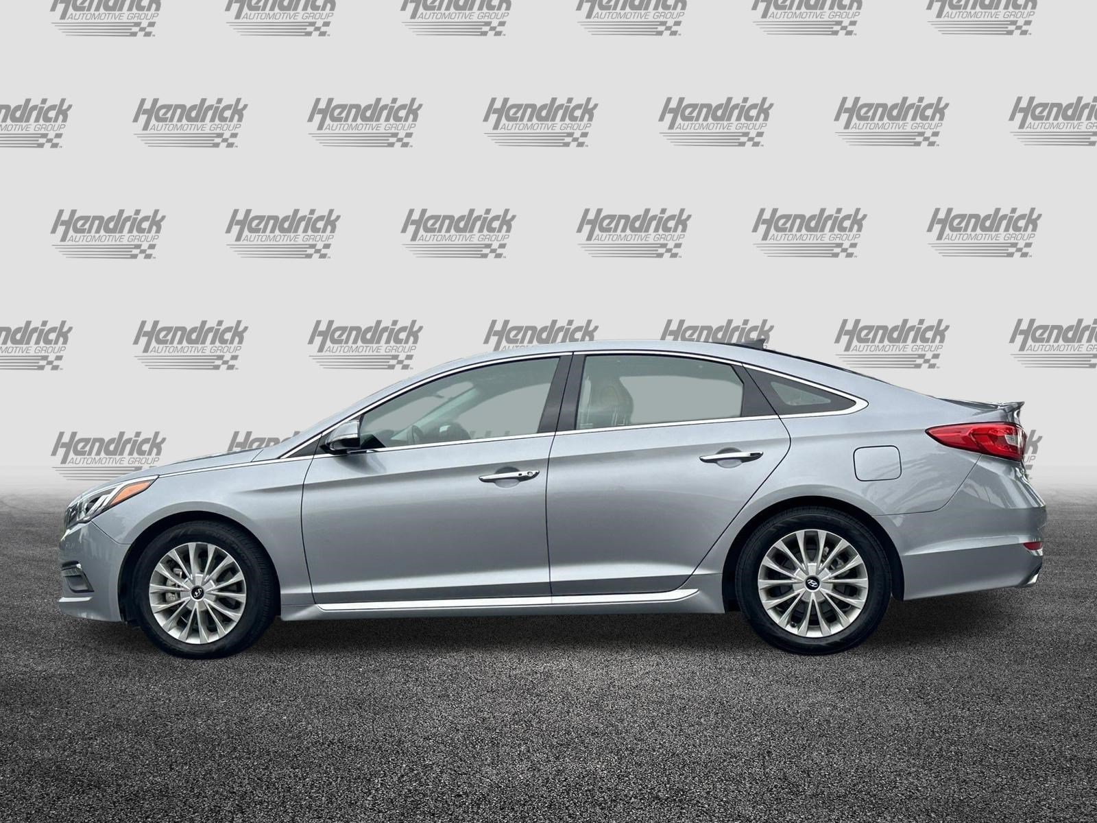 Used 2015 Hyundai Sonata Limited w/ Option Group 06 FWD image 8