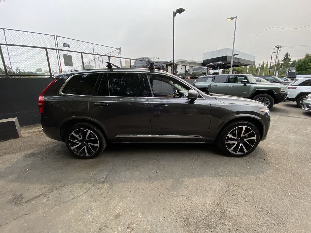 Used 2023 Volvo XC90 B6 Plus w/ Protection Package AWD/4WD image 7