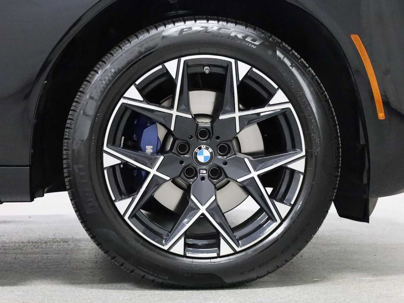 Used 2025 BMW X3 xDrive30i w/ M Sport Package AWD/4WD image 12