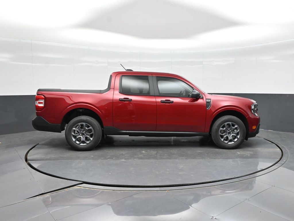New 2026 Ford Maverick XLT FWD image 17
