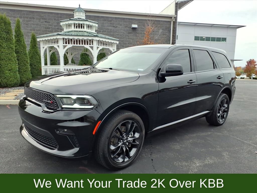 Used 2022 Dodge Durango SXT w/ Blacktop Package image 2