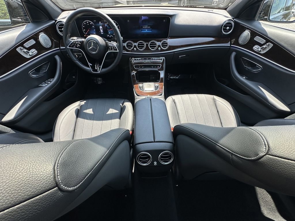 Certified 2023 Mercedes-Benz E 350 4MATIC Sedan image 27