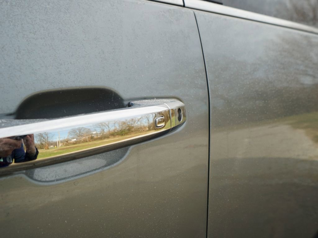 Used 2024 GMC Sierra 2500 Denali Ultimate image 11