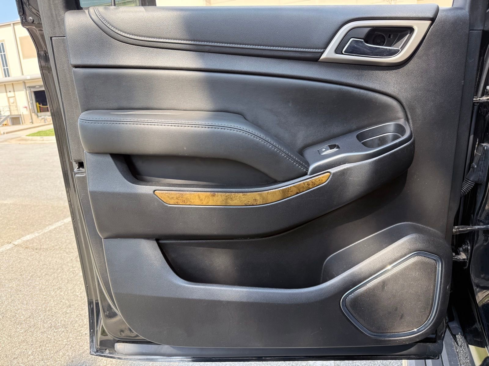 Used 2017 GMC Yukon XL Denali w/ Open Road Package image 46