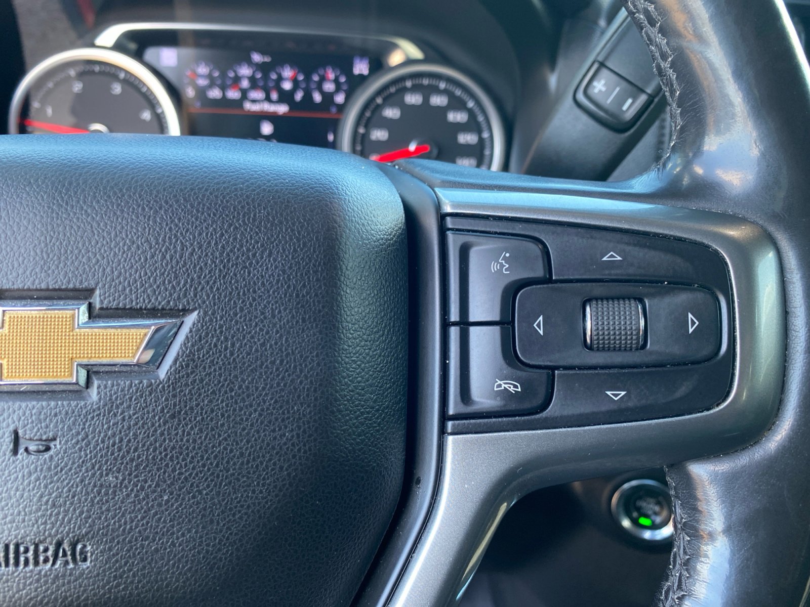 Used 2020 Chevrolet Silverado 2500 LTZ w/ LTZ Premium Package image 29