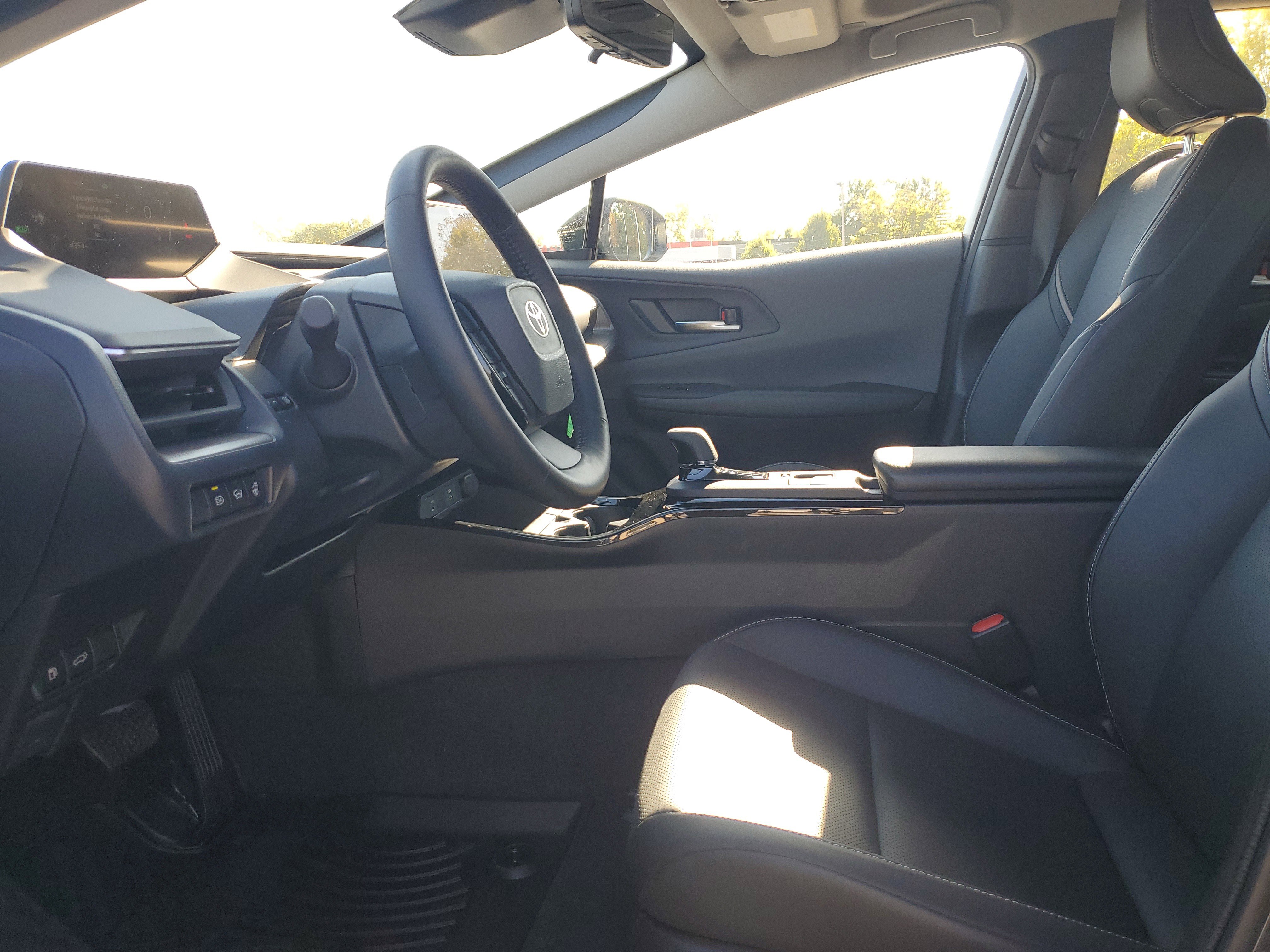 Certified 2025 Toyota Prius Limited image 19