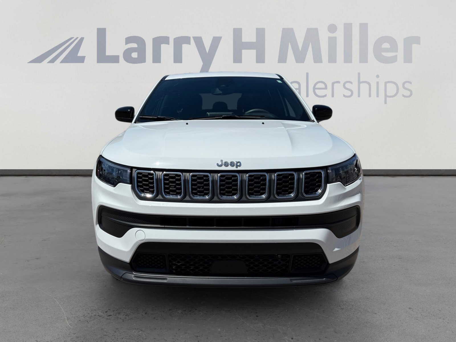 Certified 2025 Jeep Compass Sport AWD/4WD image 8