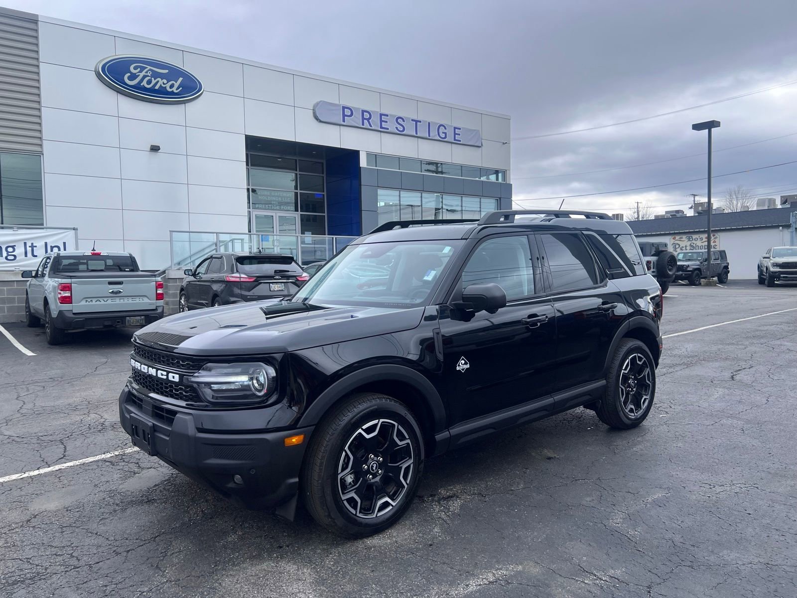 Used 2025 Ford Bronco Sport Outer Banks w/ Outer Banks Tech Package+ image 3