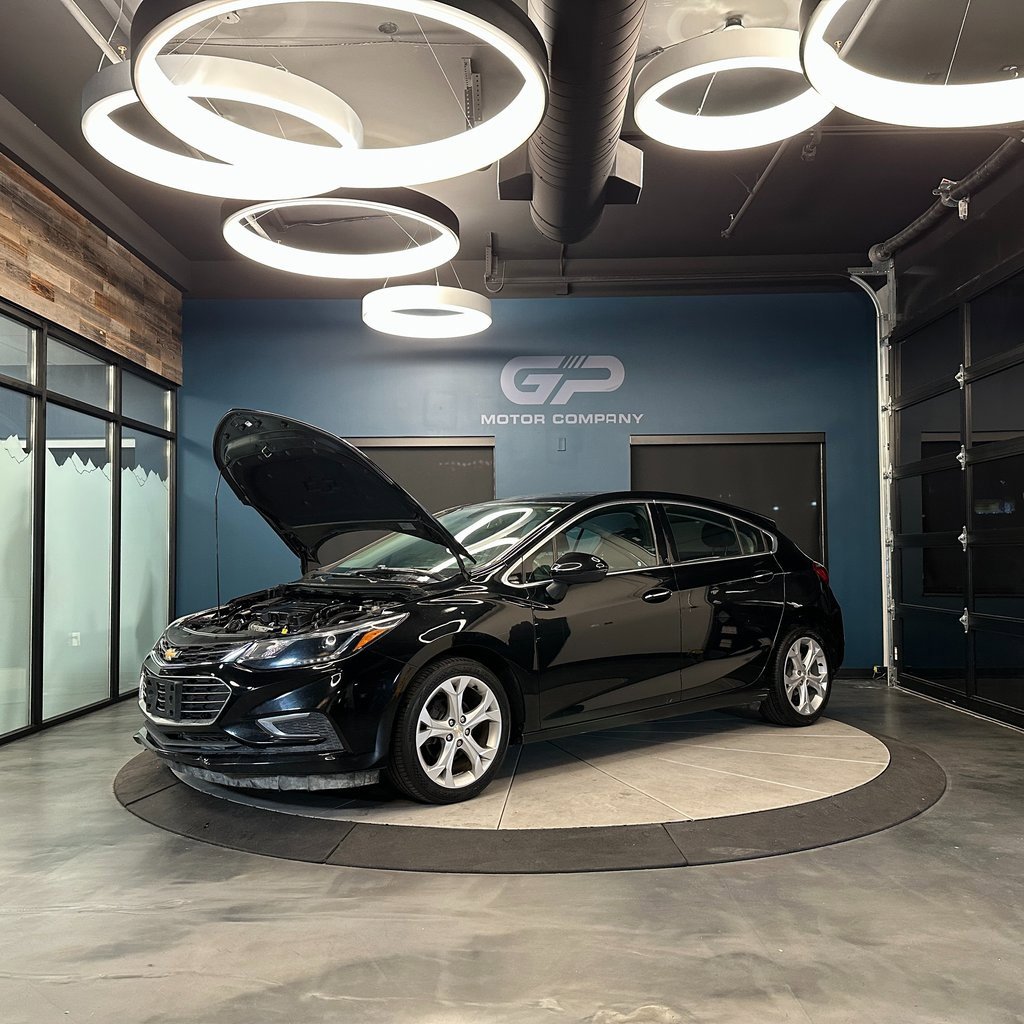 Used 2017 Chevrolet Cruze Premier image 25