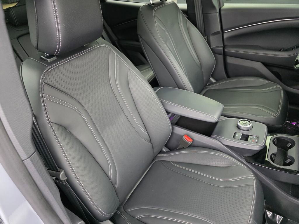 Used 2024 Ford Mustang Mach-E Premium image 30
