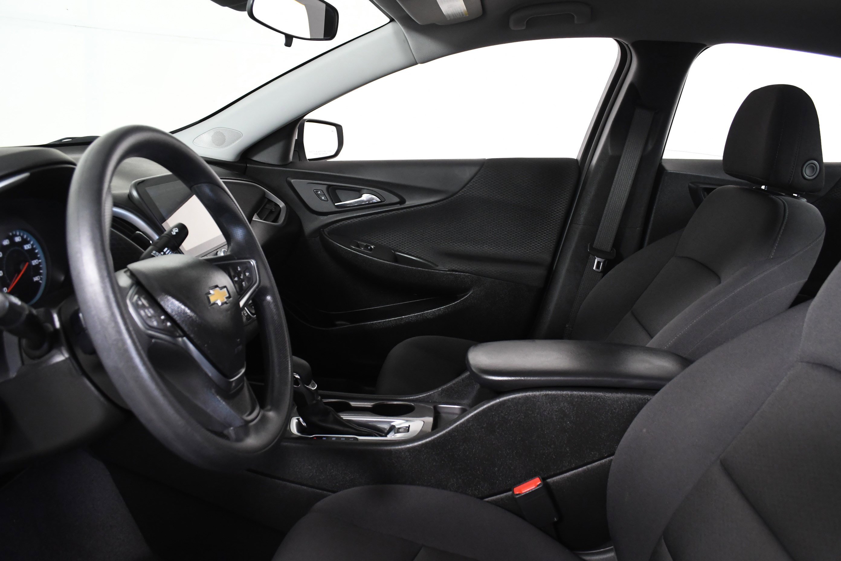 Used 2024 Chevrolet Malibu LS w/ Driver Confidence Package image 19