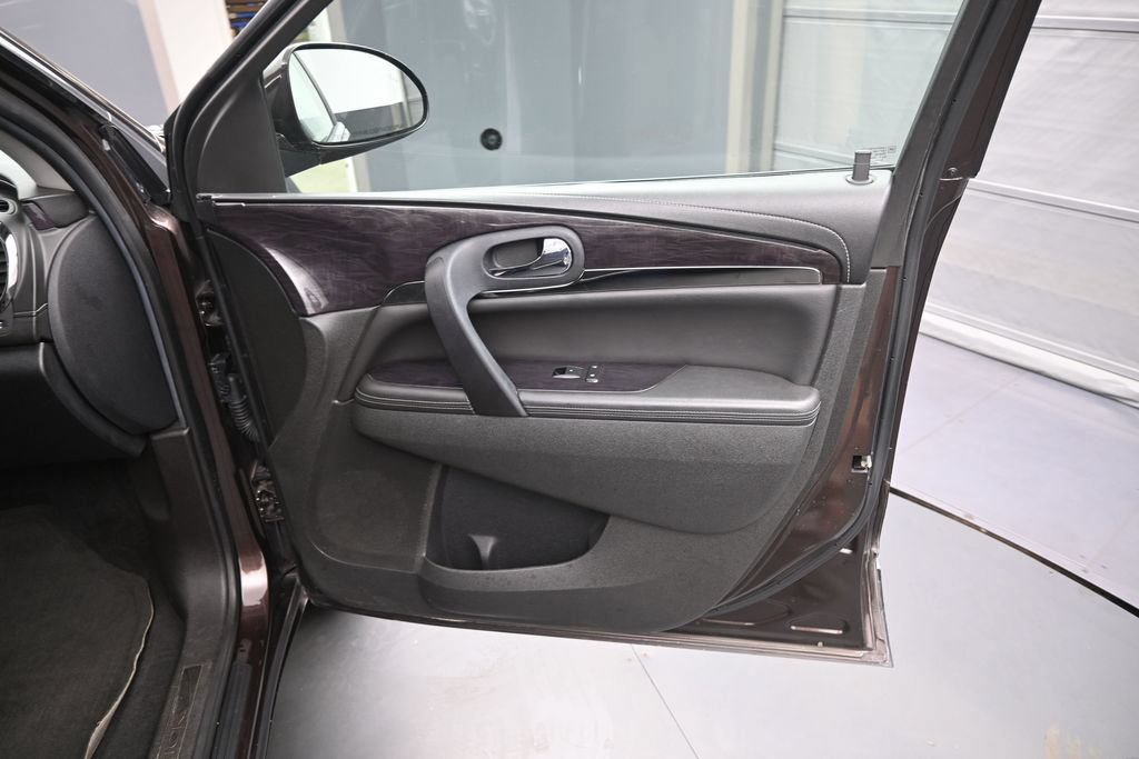 Used 2016 Buick Enclave Leather FWD image 14