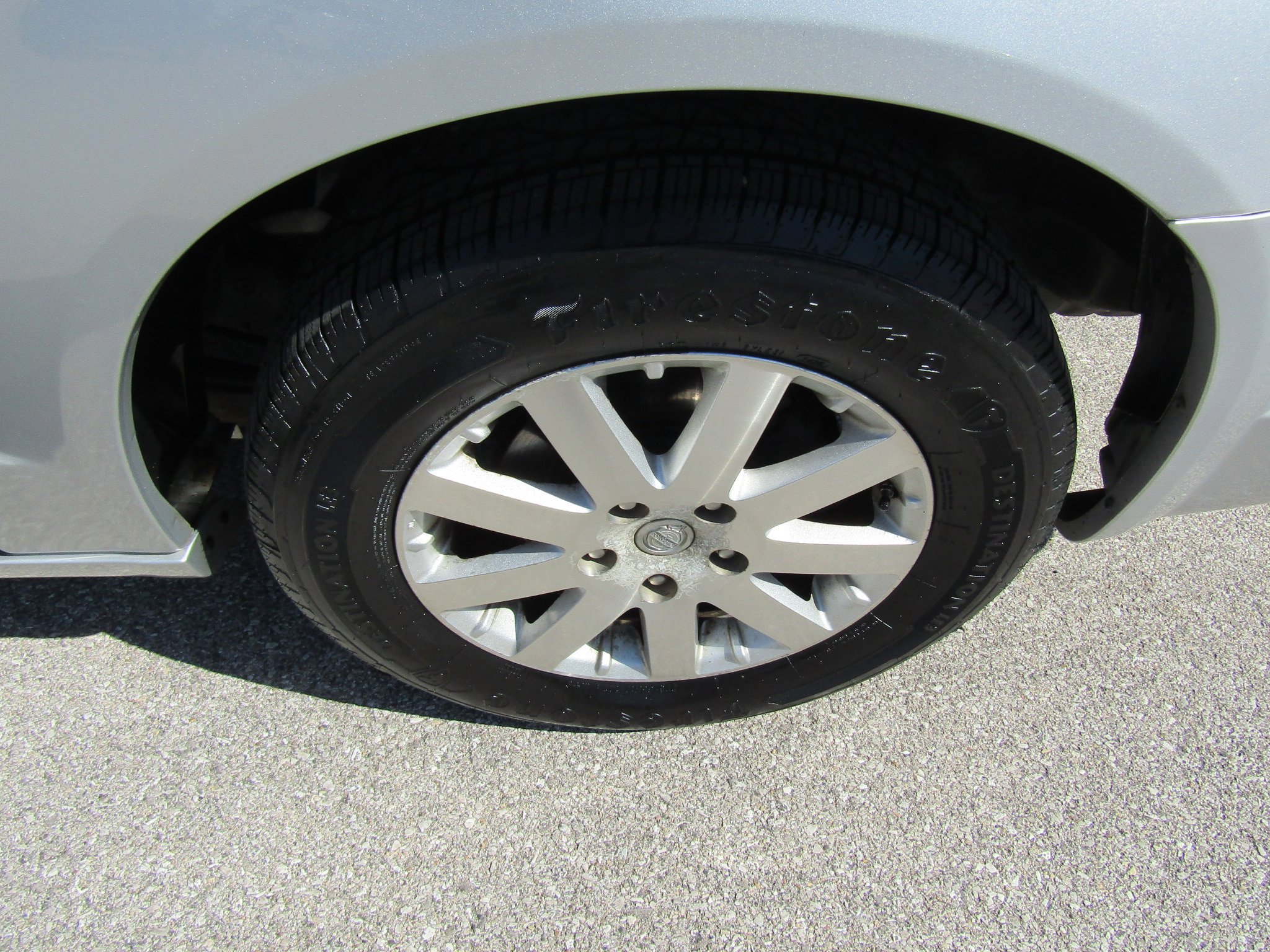 Used 2008 Chrysler Town & Country Touring FWD image 10