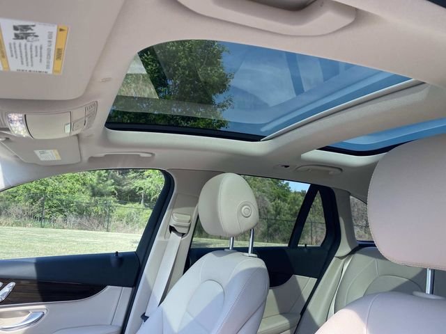 Used 2021 Mercedes-Benz GLC 300 image 23