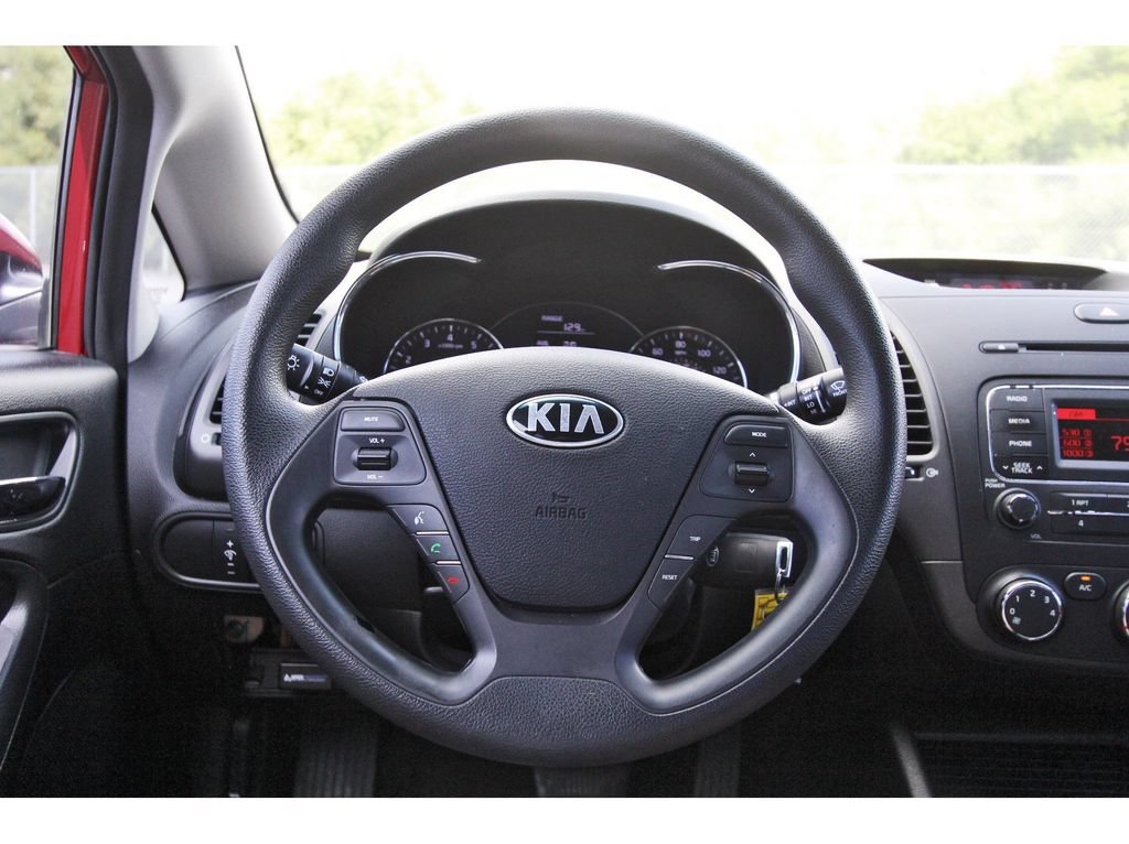 Used 2016 Kia Forte LX FWD image 13