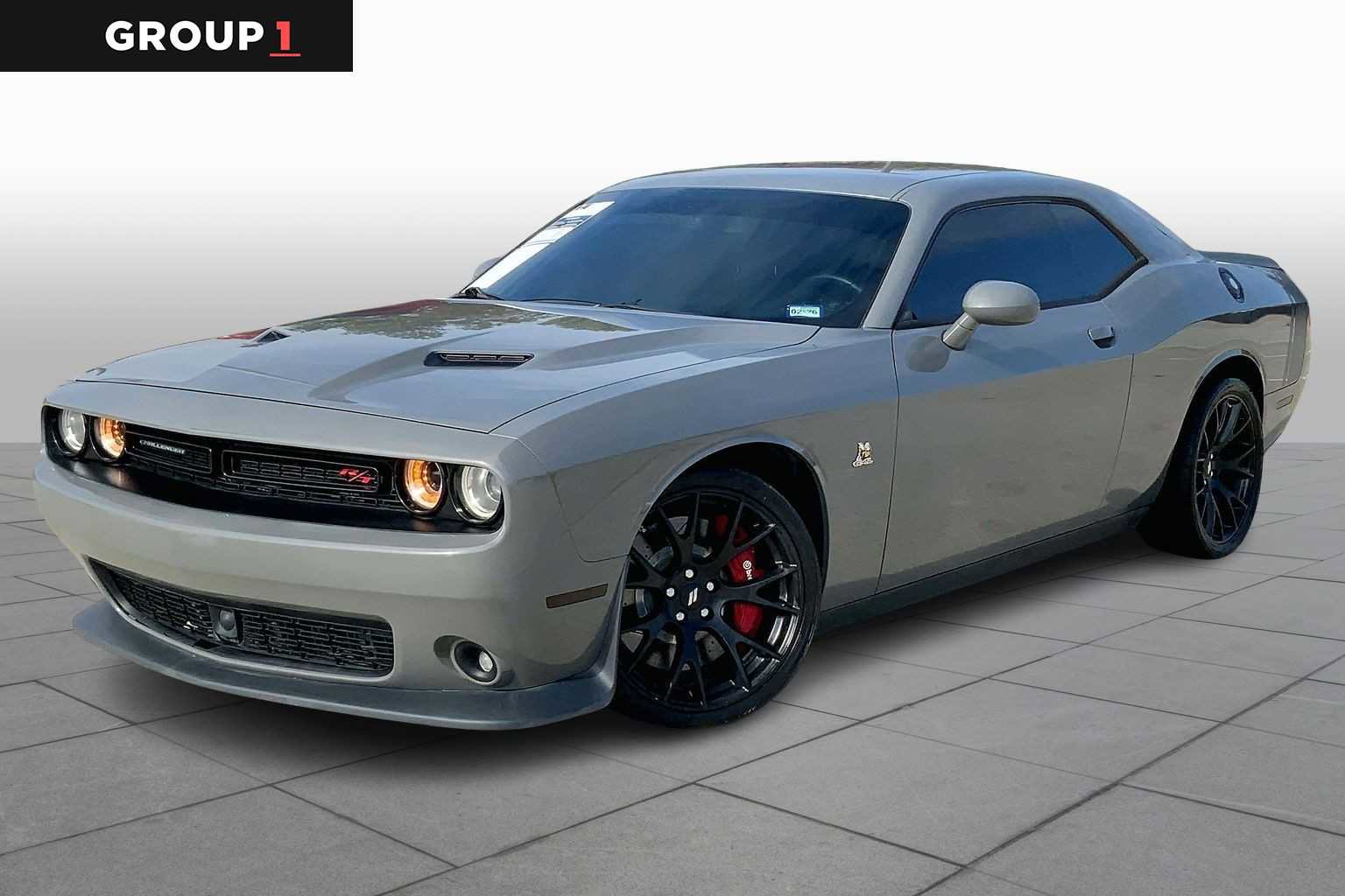 Used 2017 Dodge Challenger R/T Scat Pack w/ Dynamics Package image 1