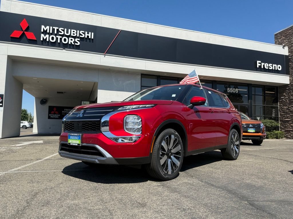 New 2026 Mitsubishi Outlander SE FWD image 1