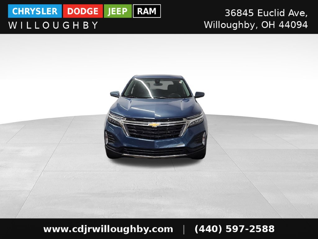 Used 2024 Chevrolet Equinox LT AWD/4WD image 2