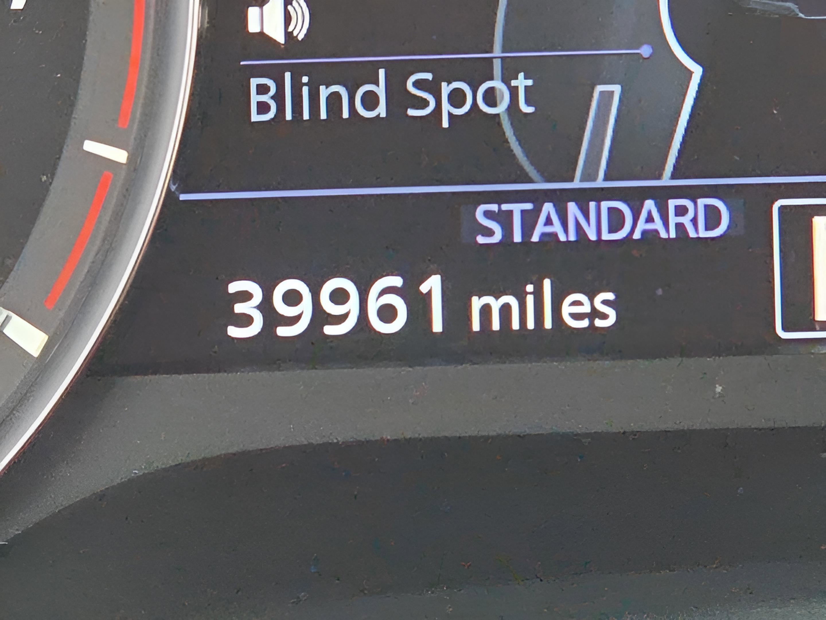 Certified 2023 INFINITI QX55 Luxe w/ Cargo Package image 45