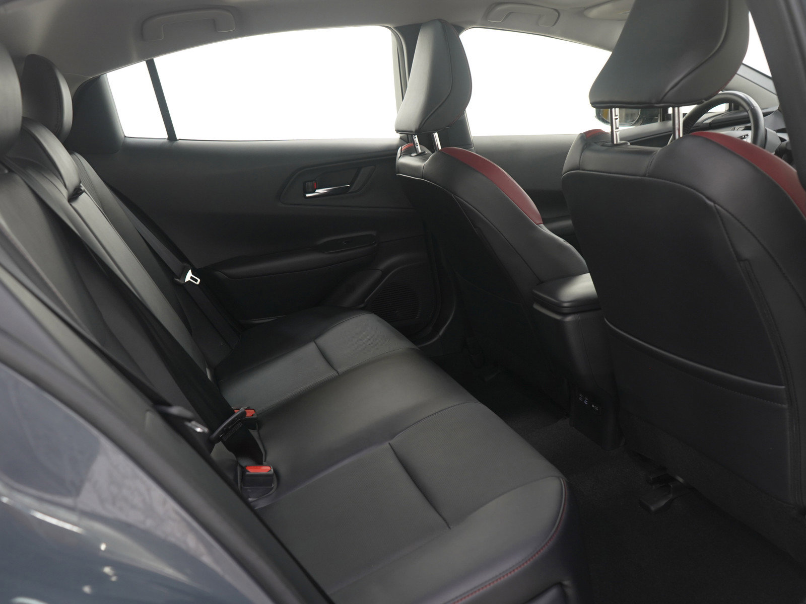 Used 2024 Toyota Prius Prime XSE Premium image 15