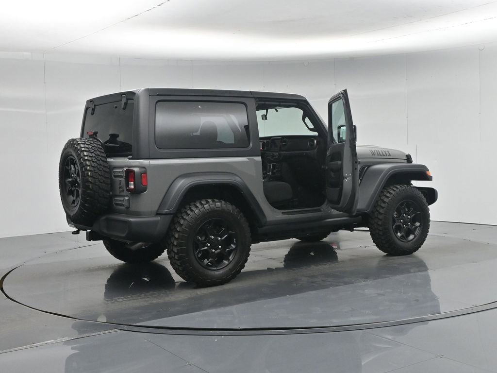 Used 2023 Jeep Wrangler Willys image 6