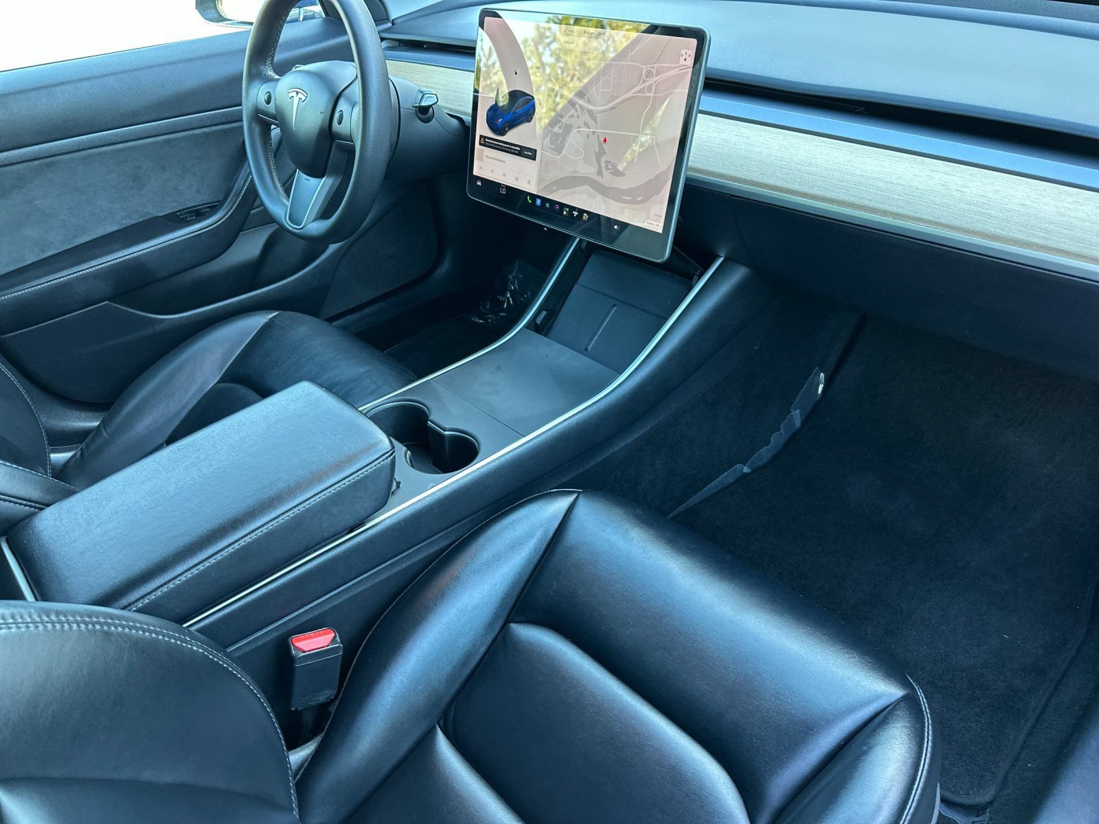 Used 2020 Tesla Model 3 Standard Range Plus RWD image 15
