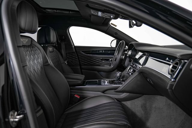 Used 2020 Bentley Flying Spur W12 AWD/4WD image 34