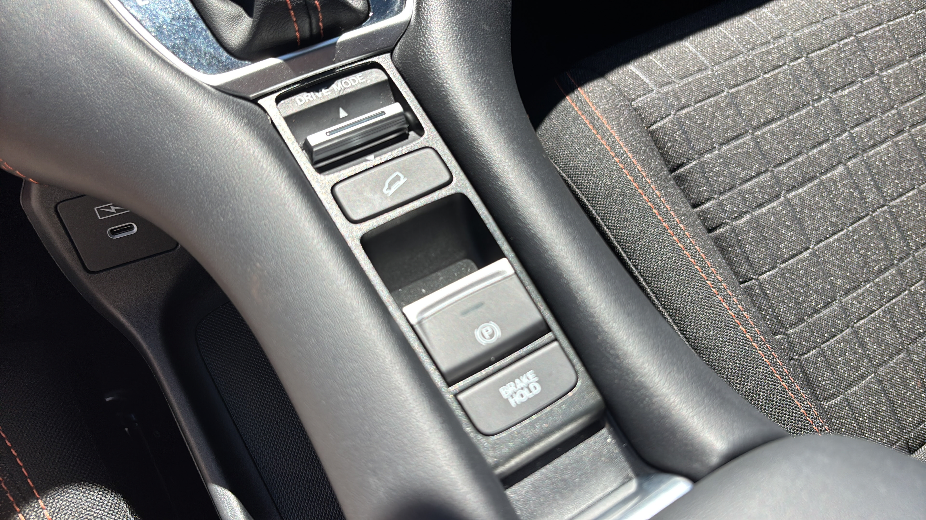 Certified 2024 Honda HR-V Sport image 11