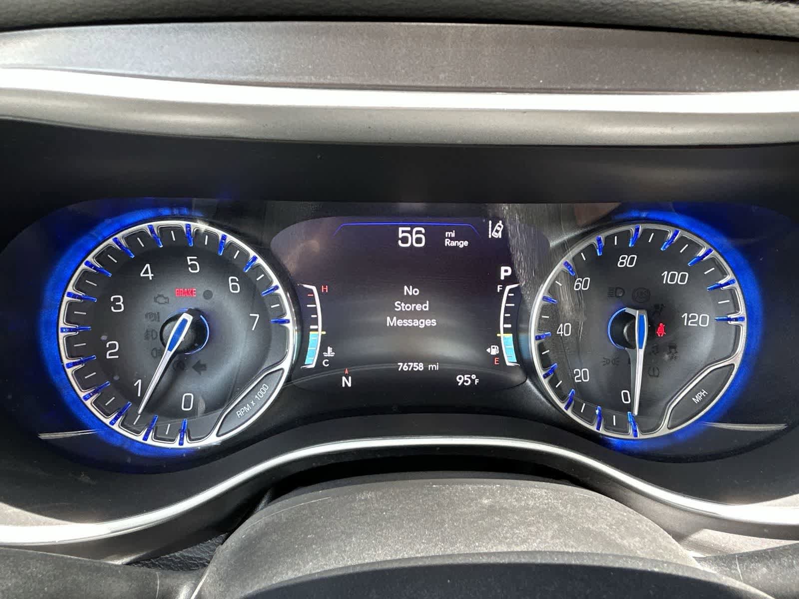Used 2020 Chrysler Pacifica Touring-L Plus FWD image 19