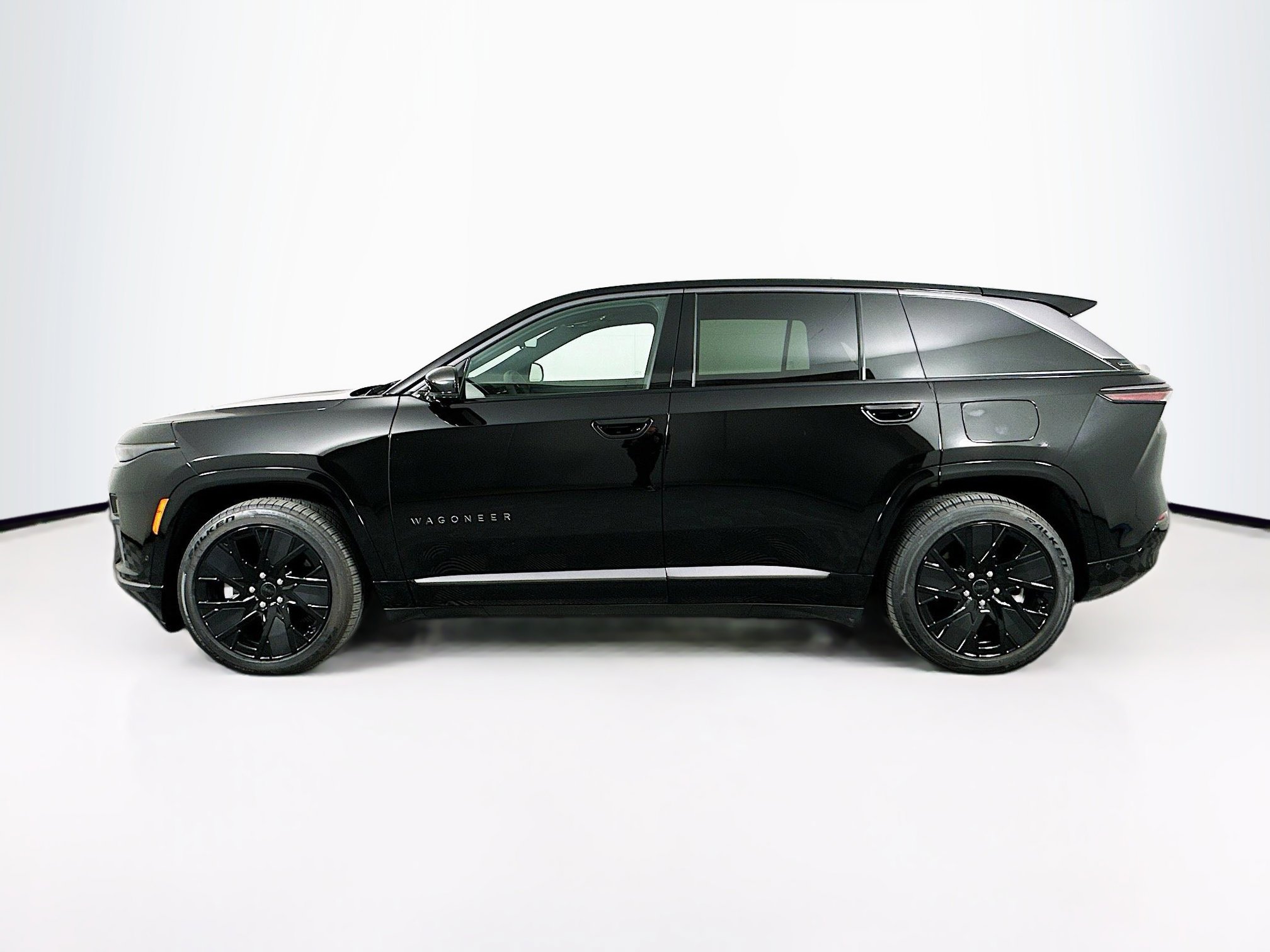 Used 2025 Jeep Wagoneer S Launch Edition image 4