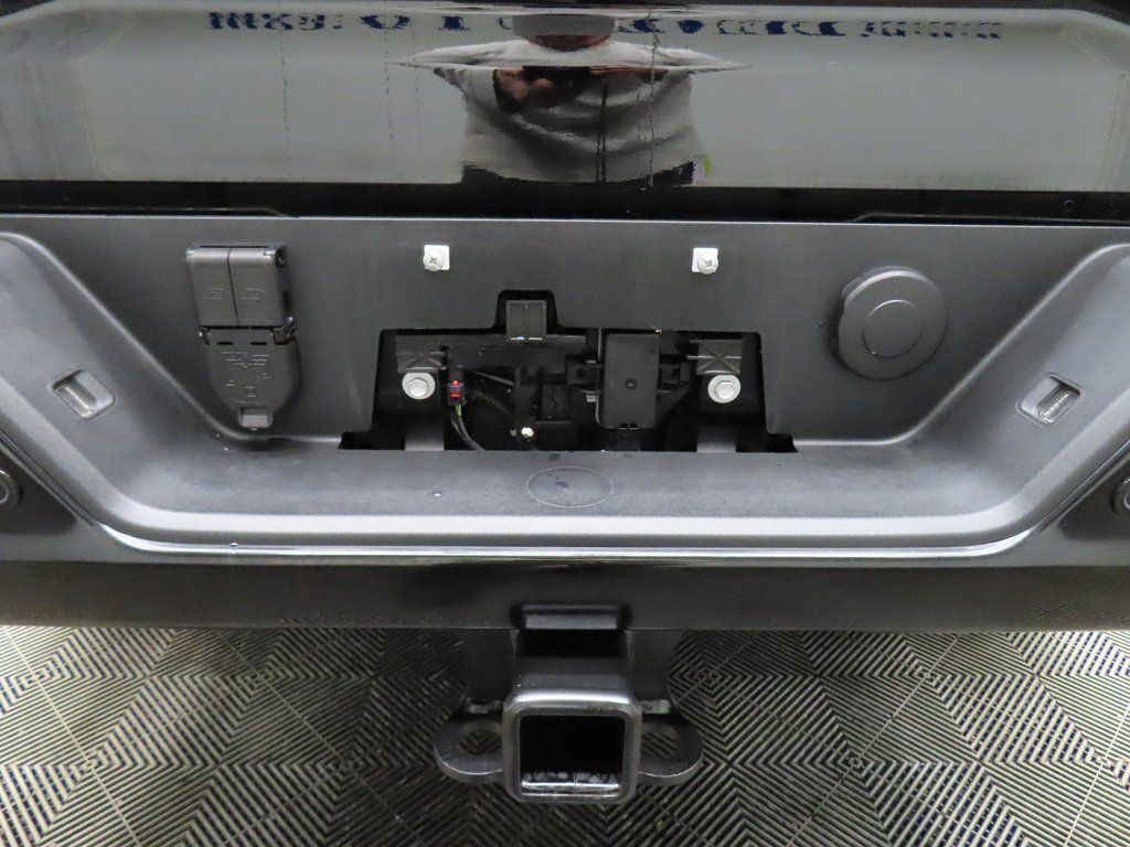 Used 2025 GMC Sierra 2500 AT4X image 48