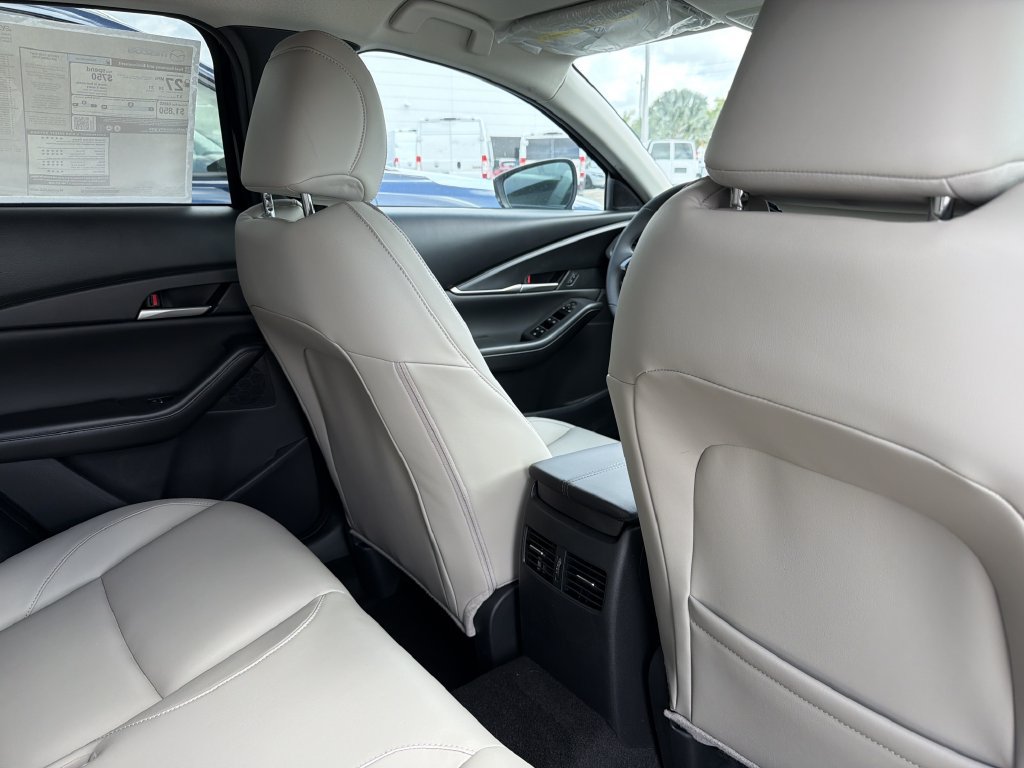 New 2026 MAZDA CX-30 AWD 2.5 S w/ Select Sport Pkg image 12