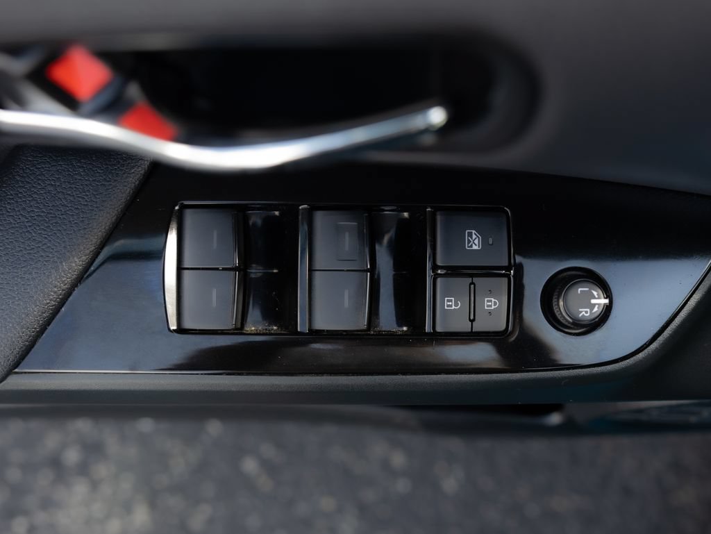Used 2020 Toyota Prius Prime Limited FWD image 26