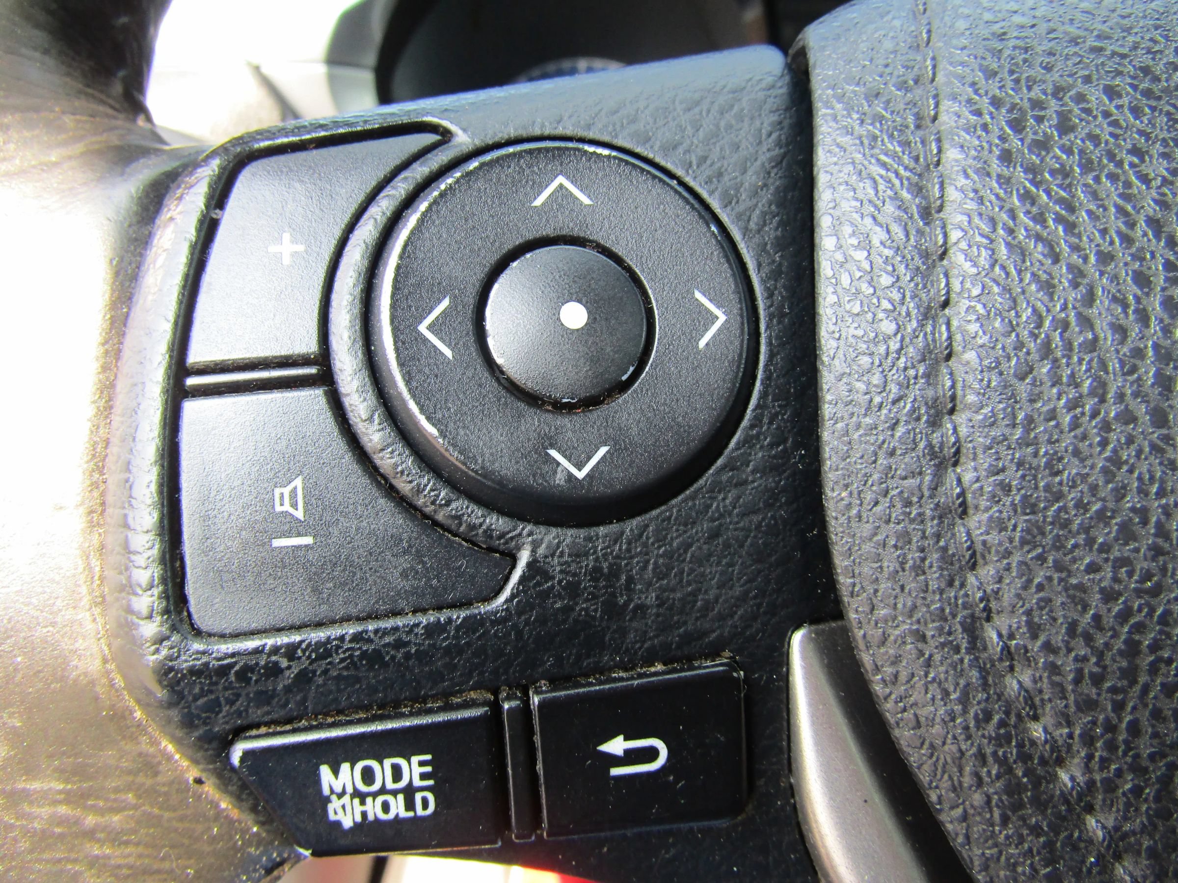 Used 2015 Toyota Corolla S FWD image 26