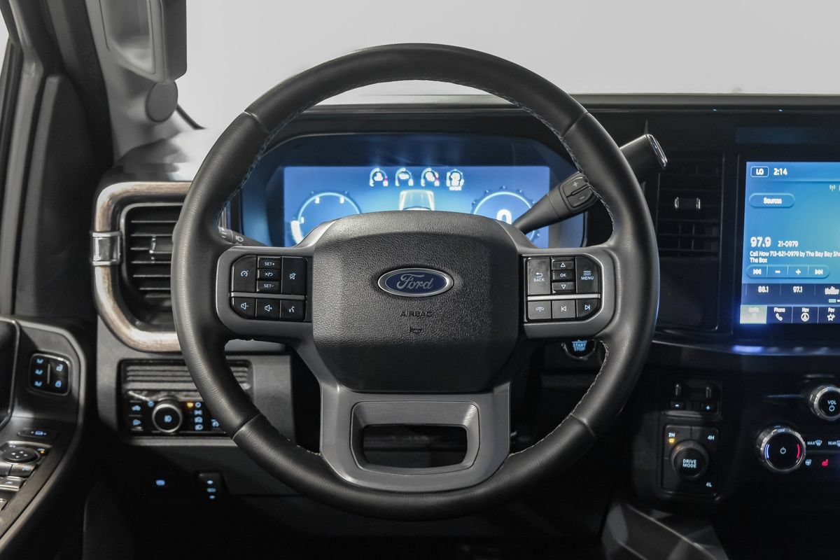 Used 2026 Ford F350 Lariat w/ FX4 Off-Road Package AWD/4WD image 16