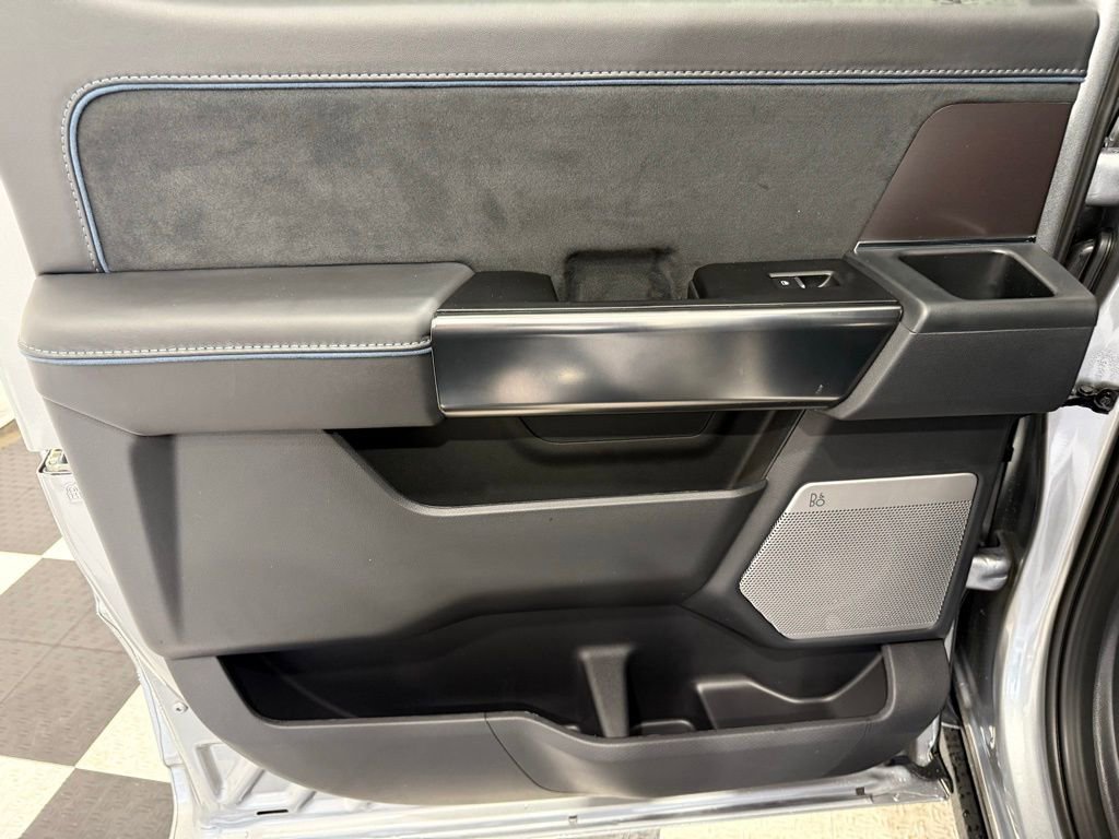 New 2025 Ford F150 Platinum w/ FX4 Off-Road Package image 18