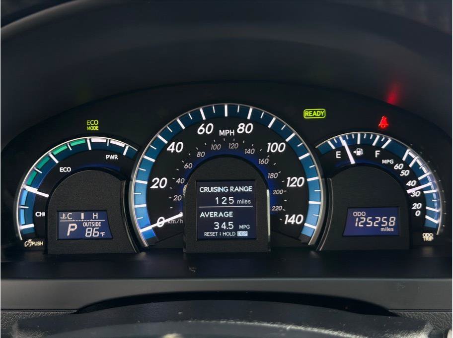 Used 2012 Toyota Camry XLE w/ Leather Pkg FWD image 15