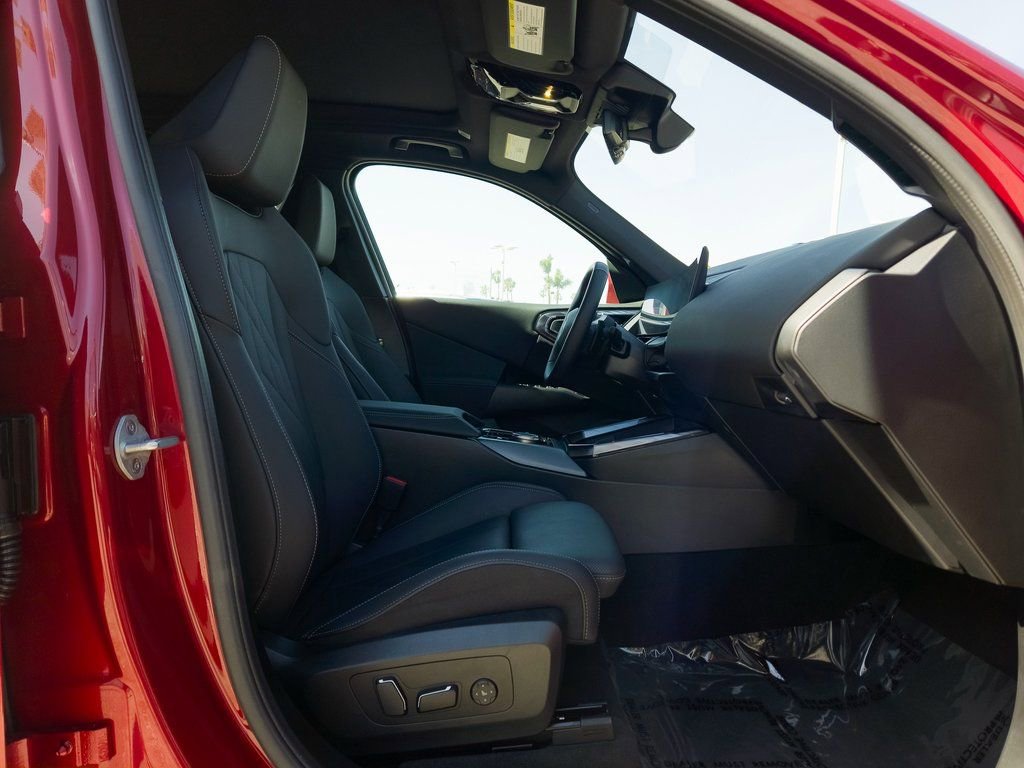 Used 2025 BMW X3 xDrive30i w/ Convenience Package image 22