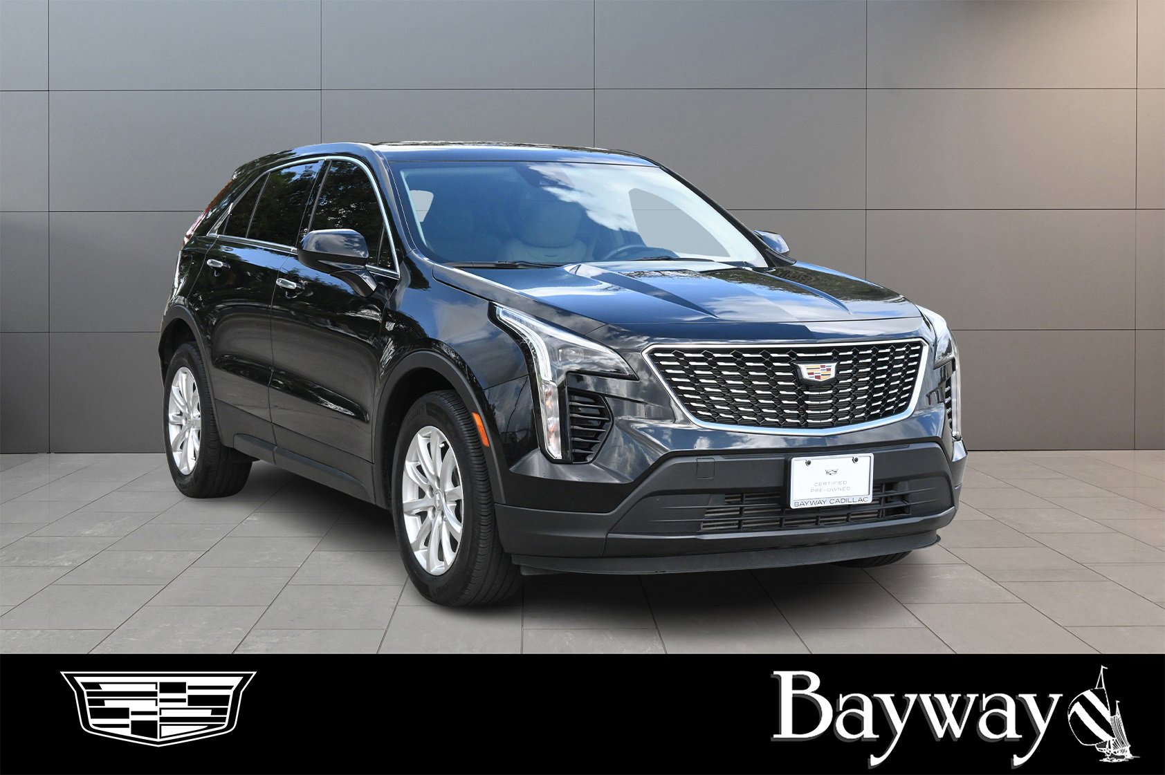 Certified 2023 Cadillac XT4 Luxury w/ Cold Weather Package image 3